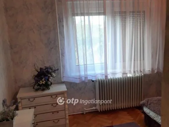 Eladó ház Vonyarcvashegy 470 nm