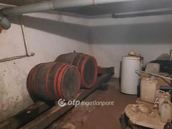 Eladó ház Vonyarcvashegy 470 nm