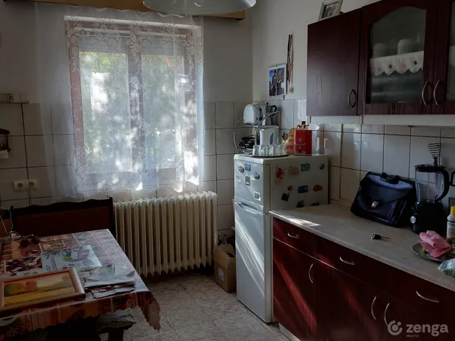 Eladó ház Debrecen, Pércsikert 72 nm