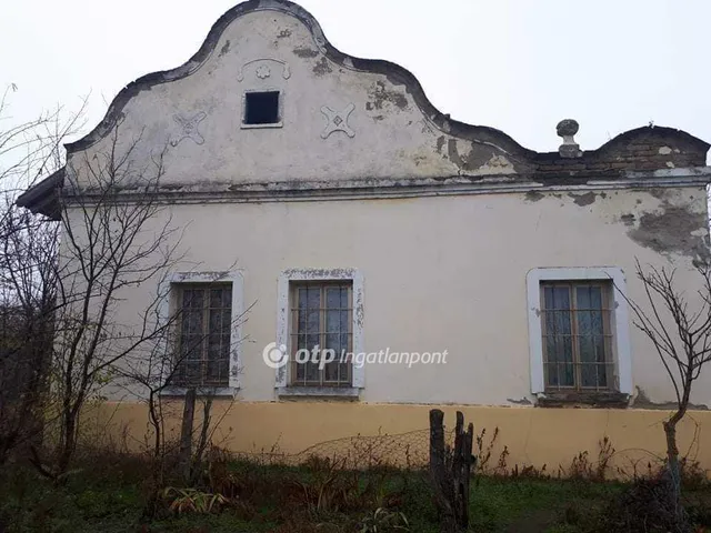 Eladó mezőgazdasági ingatlan Tótkomlós 80 nm