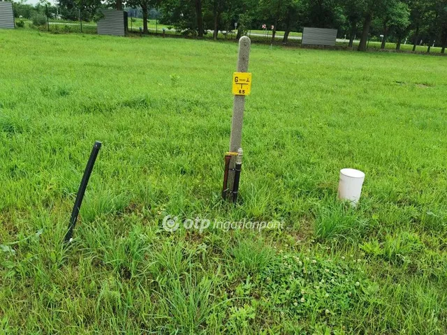 Eladó telek Debrecen 1490 nm
