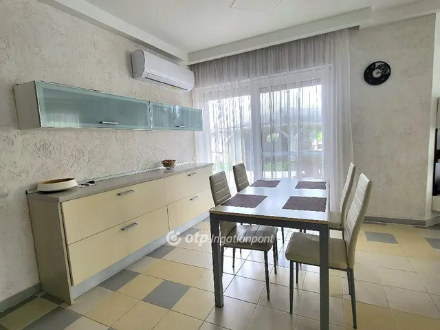 Eladó ház Debrecen 720 nm