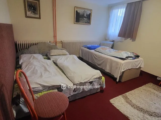 Eladó ház Mikepércs 1005 nm