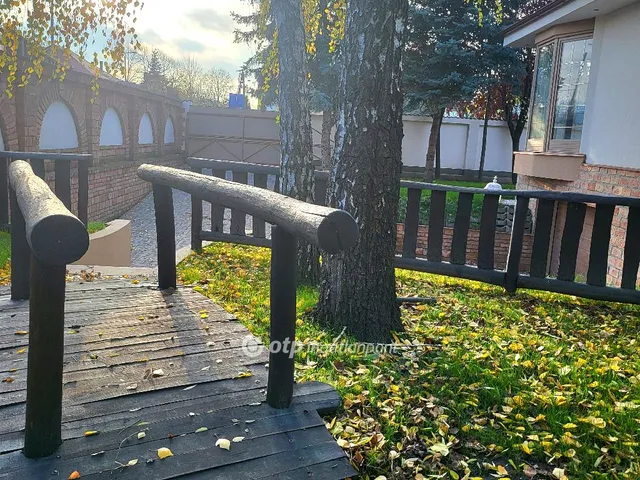 Eladó ház Debrecen 300 nm