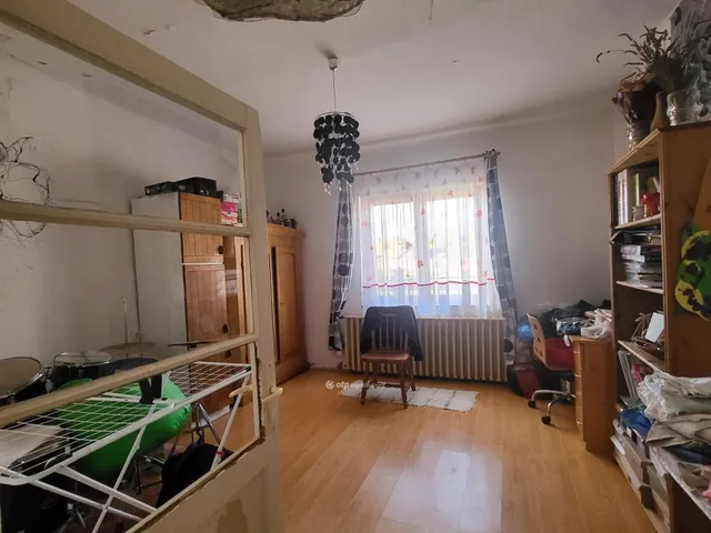 Eladó ház Mikepércs 162 nm