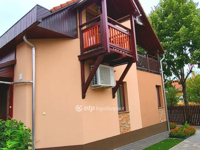 Eladó üdülő és hétvégi ház Hajdúszoboszló 250 nm