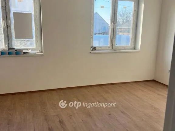 Eladó ház Vámospércs 100 nm