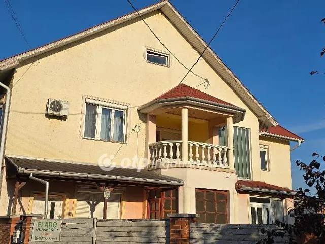 Eladó ház Hajdúnánás 242 nm