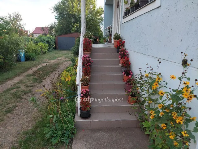 Eladó ház Bocskaikert 200 nm
