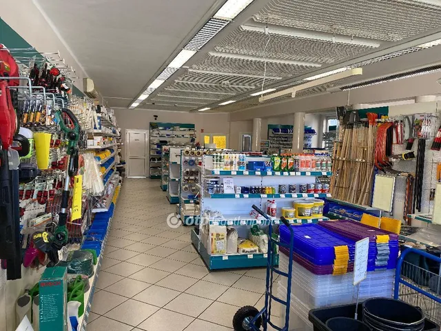 Eladó kereskedelmi és ipari ingatlan Debrecen 845 nm