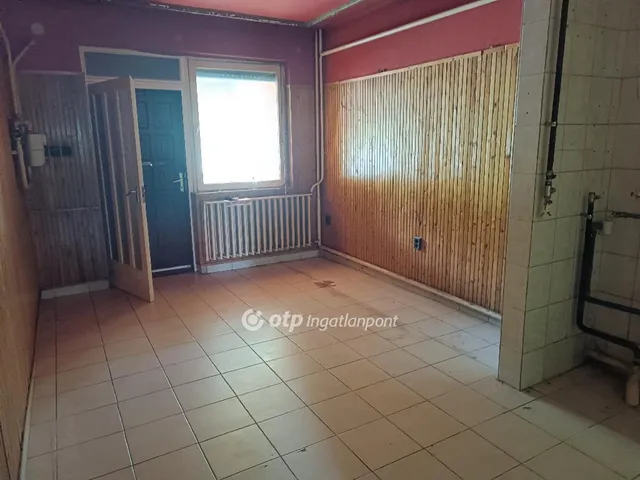 Eladó ház Tiszavasvári 236 nm