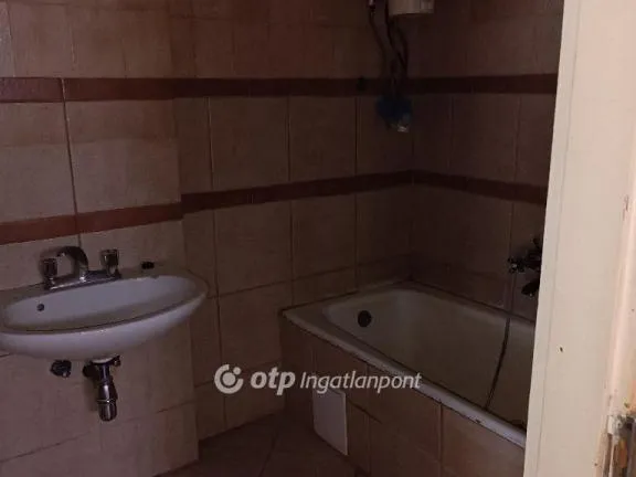 Eladó ház Tiszavasvári 236 nm