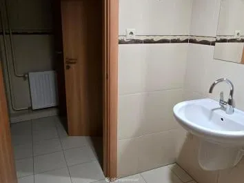 Kiadó kereskedelmi és ipari ingatlan Debrecen 510 nm