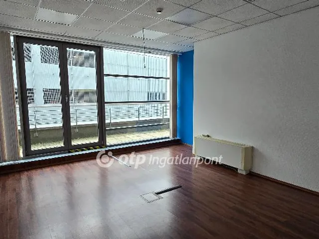 Kiadó kereskedelmi és ipari ingatlan Debrecen 510 nm