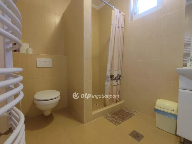 Eladó ház Hajdúszoboszló 251 nm