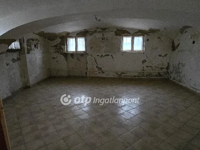 Eladó ház Debrecen 220 nm