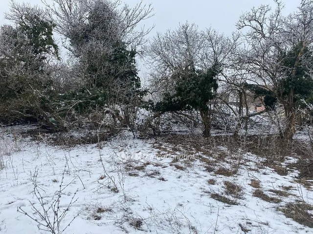 Eladó telek Hajdúszoboszló 1260 nm