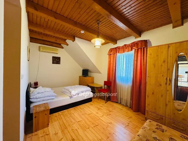 Eladó kereskedelmi és ipari ingatlan Hajdúszoboszló 484 nm