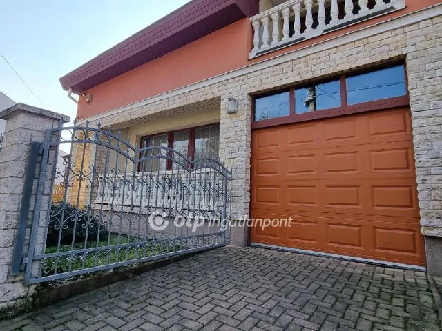 Eladó ház Hajdúszoboszló 277 nm