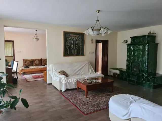 Eladó ház Bocskaikert 302 nm