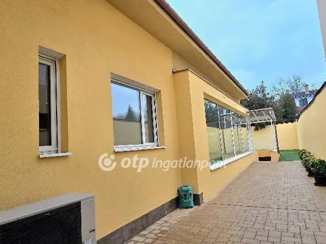 Eladó ház Debrecen 200 nm