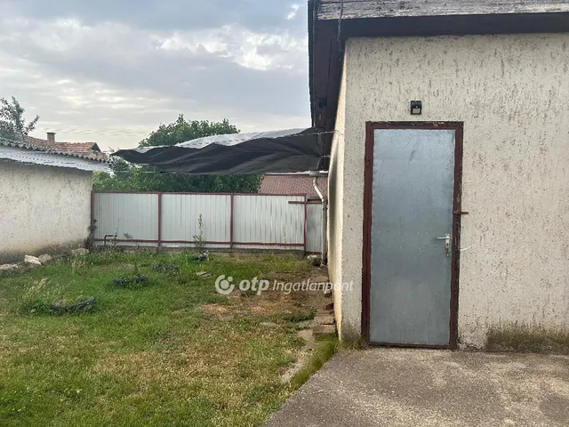 Eladó ház Hajdúhadház 106 nm