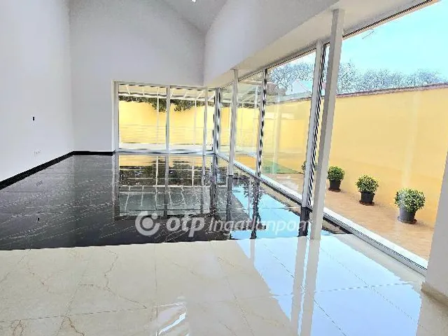 Eladó ház Debrecen 200 nm