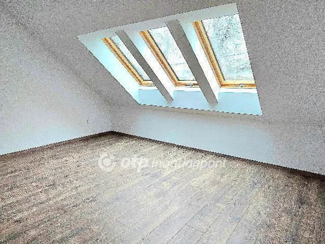 Eladó ház Debrecen 200 nm