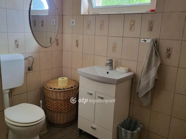 Eladó ház Mikepércs 200 nm