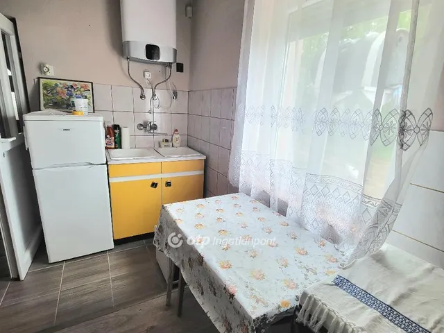 Eladó ház Mikepércs 200 nm