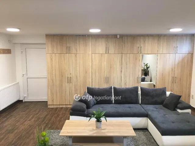 Eladó lakás Debrecen, Sestakert 60 nm