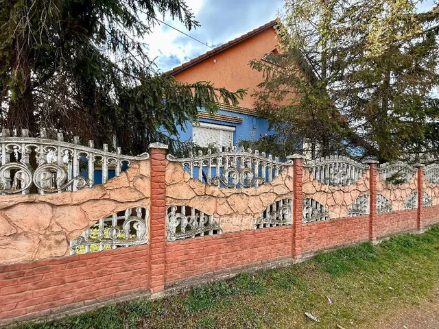 Eladó ház Mikepércs 91 nm