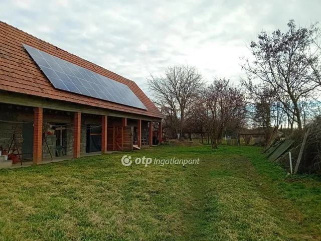 Eladó ház Biharkeresztes 180 nm