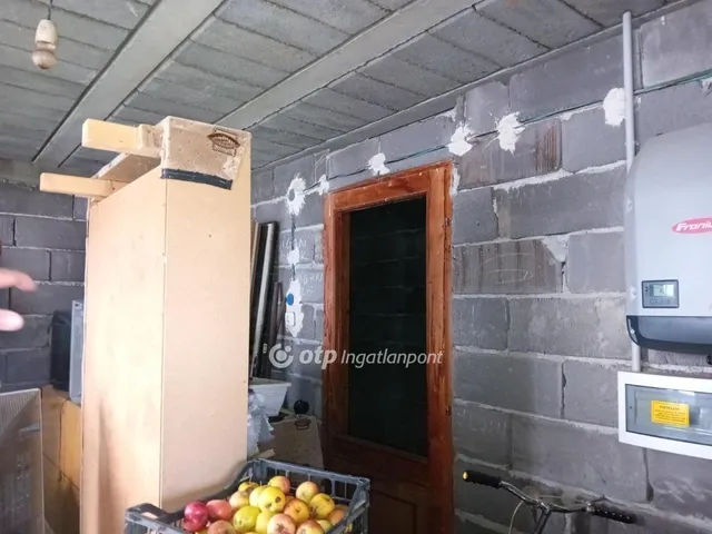 Eladó ház Biharkeresztes 180 nm