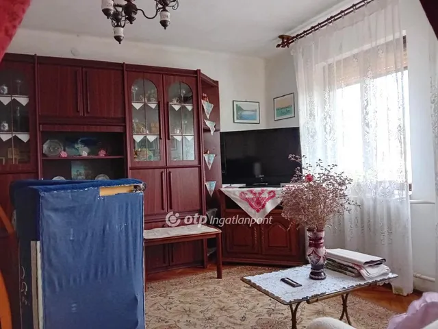 Eladó ház Biharkeresztes 180 nm