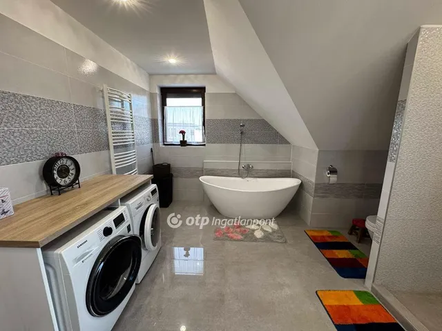 Eladó ház Debrecen 315 nm