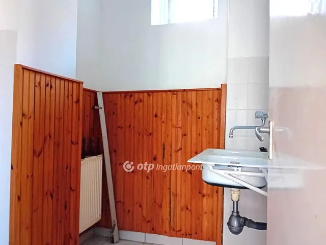 Eladó ház Biharkeresztes 95 nm