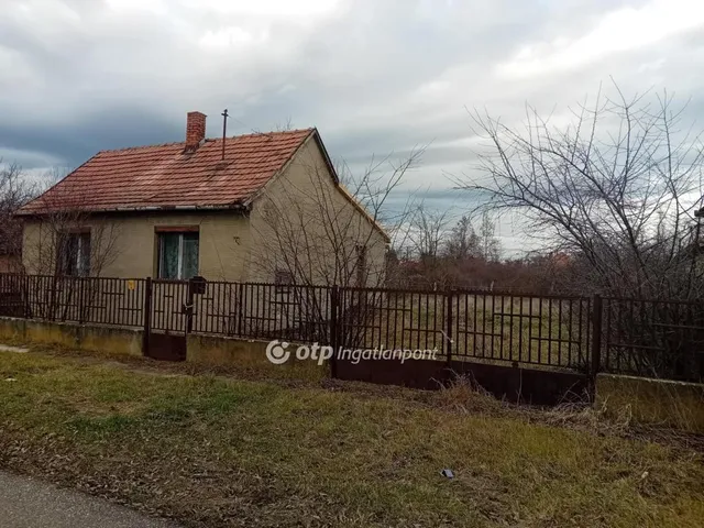 Eladó ház Biharkeresztes 56 nm