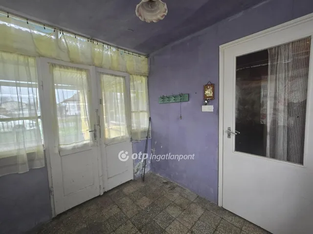 Eladó ház Tetétlen 69 nm