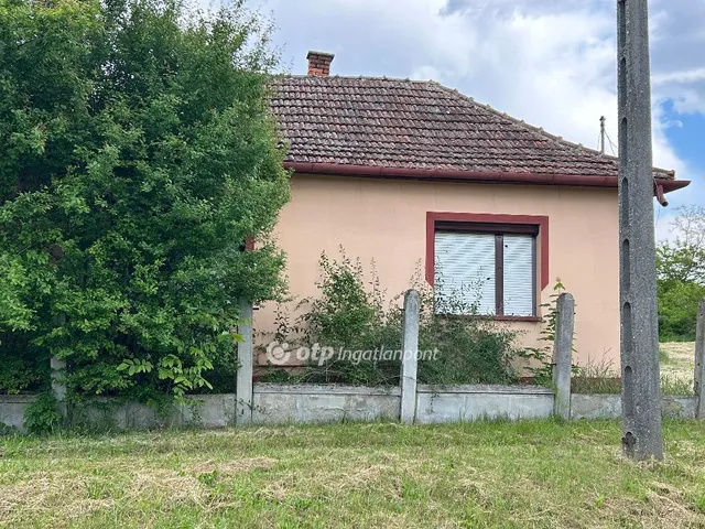 Eladó ház Gáborján 67 nm