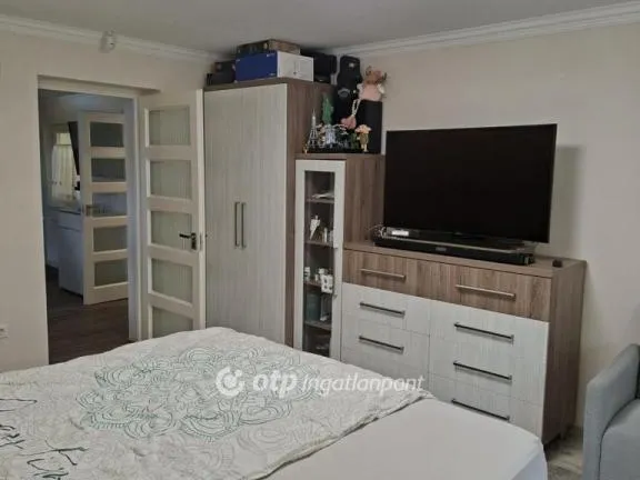 Eladó ház Hajdúböszörmény, Középkert 130 nm