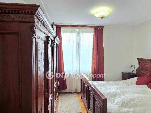 Eladó ház Debrecen 240 nm