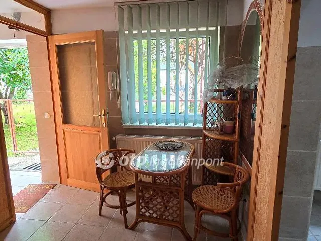 Eladó ház Debrecen 240 nm