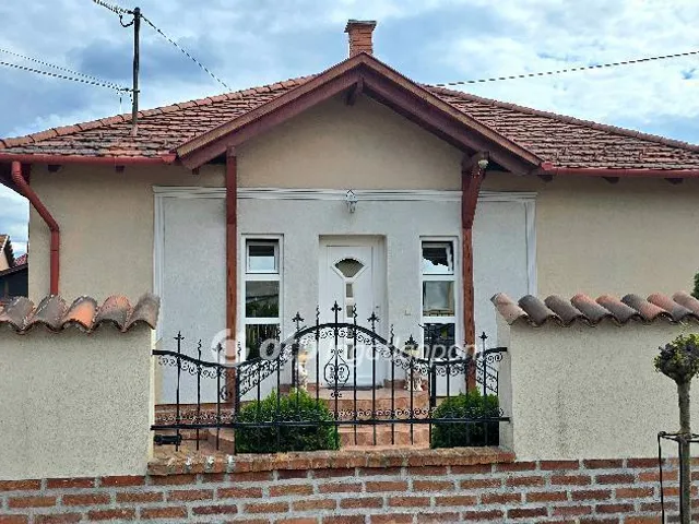 Eladó ház Debrecen 240 nm