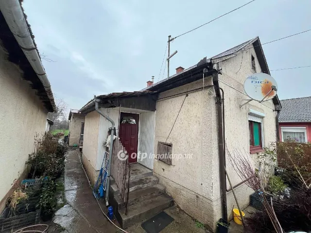 Eladó ház Derecske 90 nm