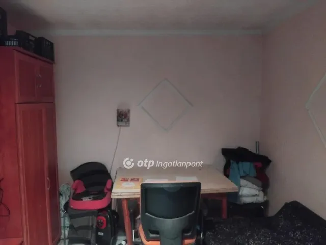Eladó ház Téglás 57 nm