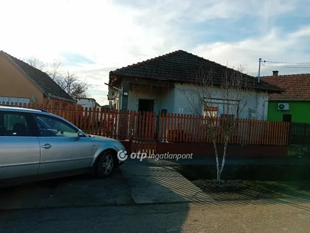 Eladó ház Biharkeresztes 62 nm