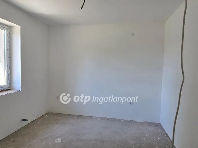 Eladó ház Mikepércs 106 nm