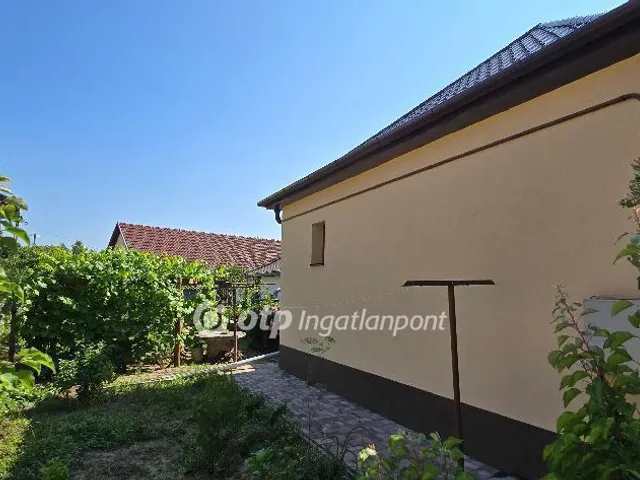 Eladó ház Debrecen 70 nm