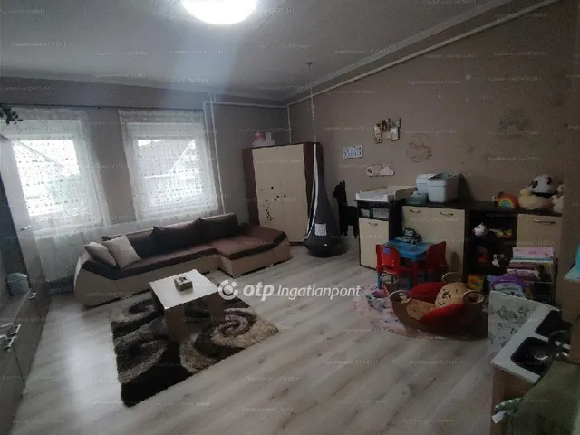 Eladó ház Hajdúsámson 92 nm